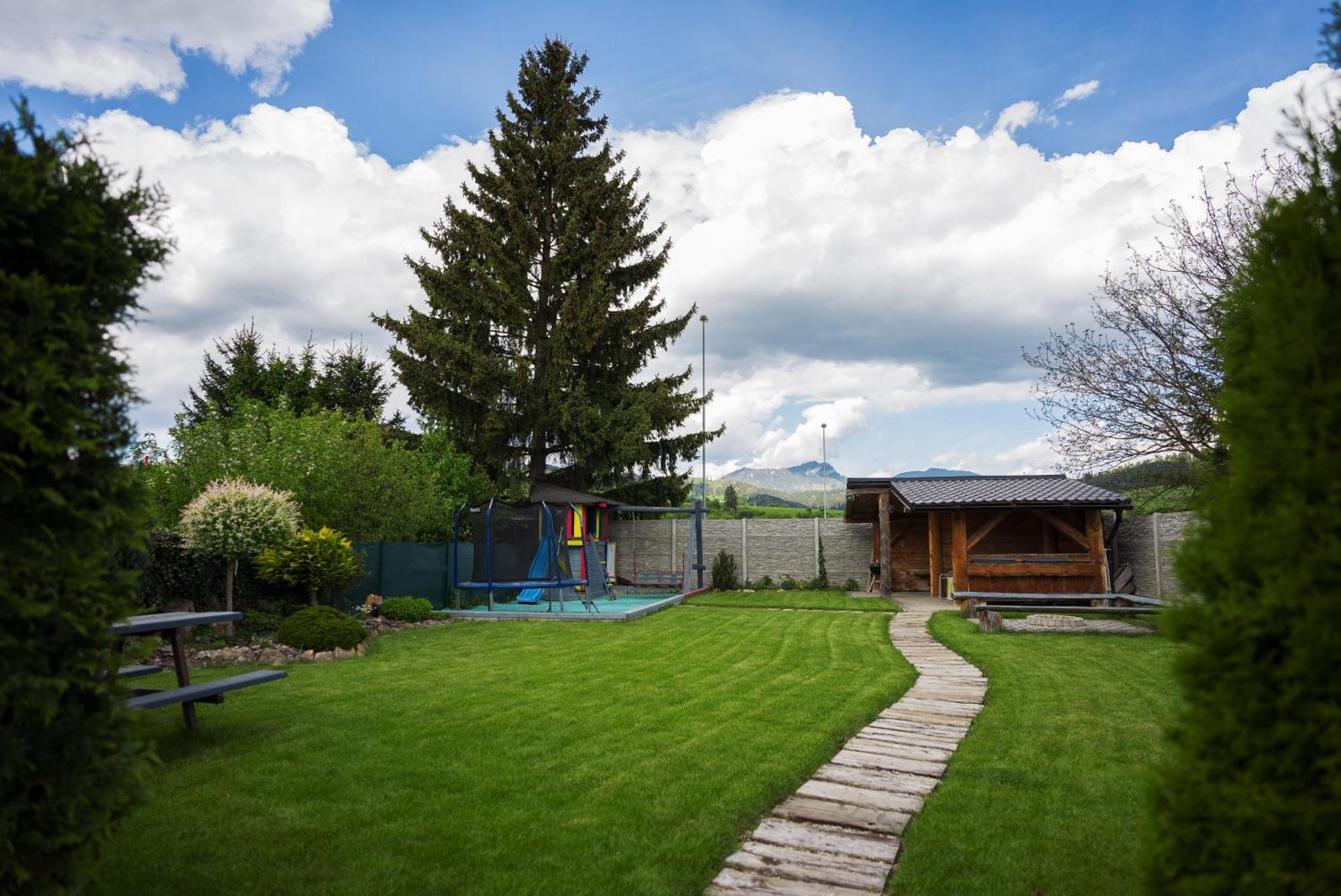 Apartmany Banff Besenova Exterior photo